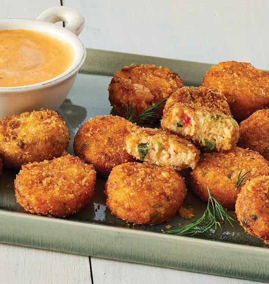 M&M Food Market Crab Cakes with Cajun Style Dip